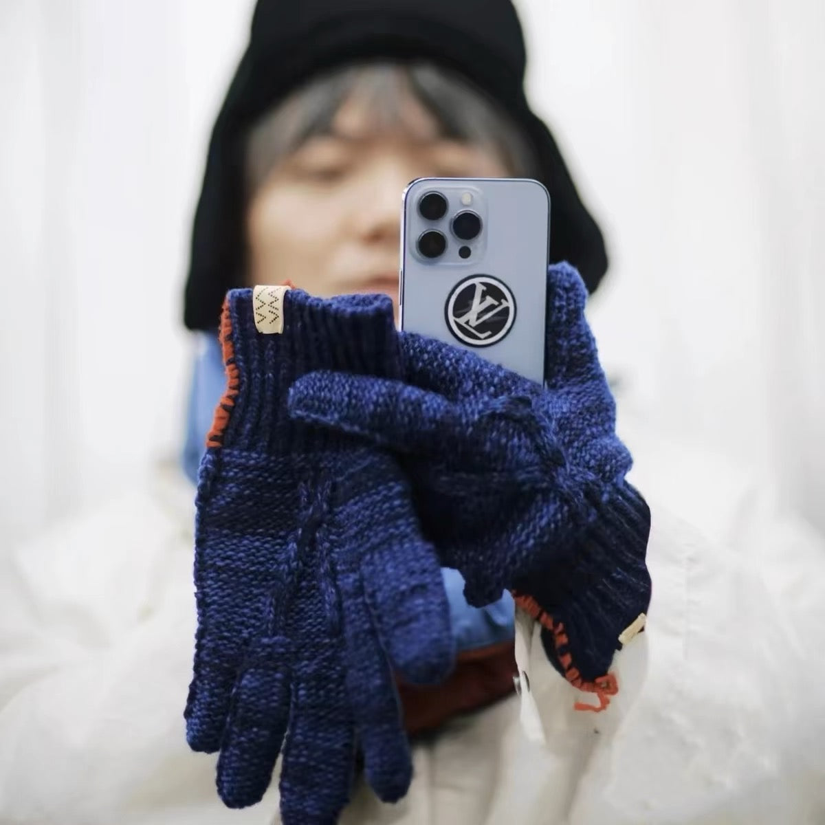 VISVIM KNIT GLOVE N.D. Limited edition knitted wool blue dyed gloves